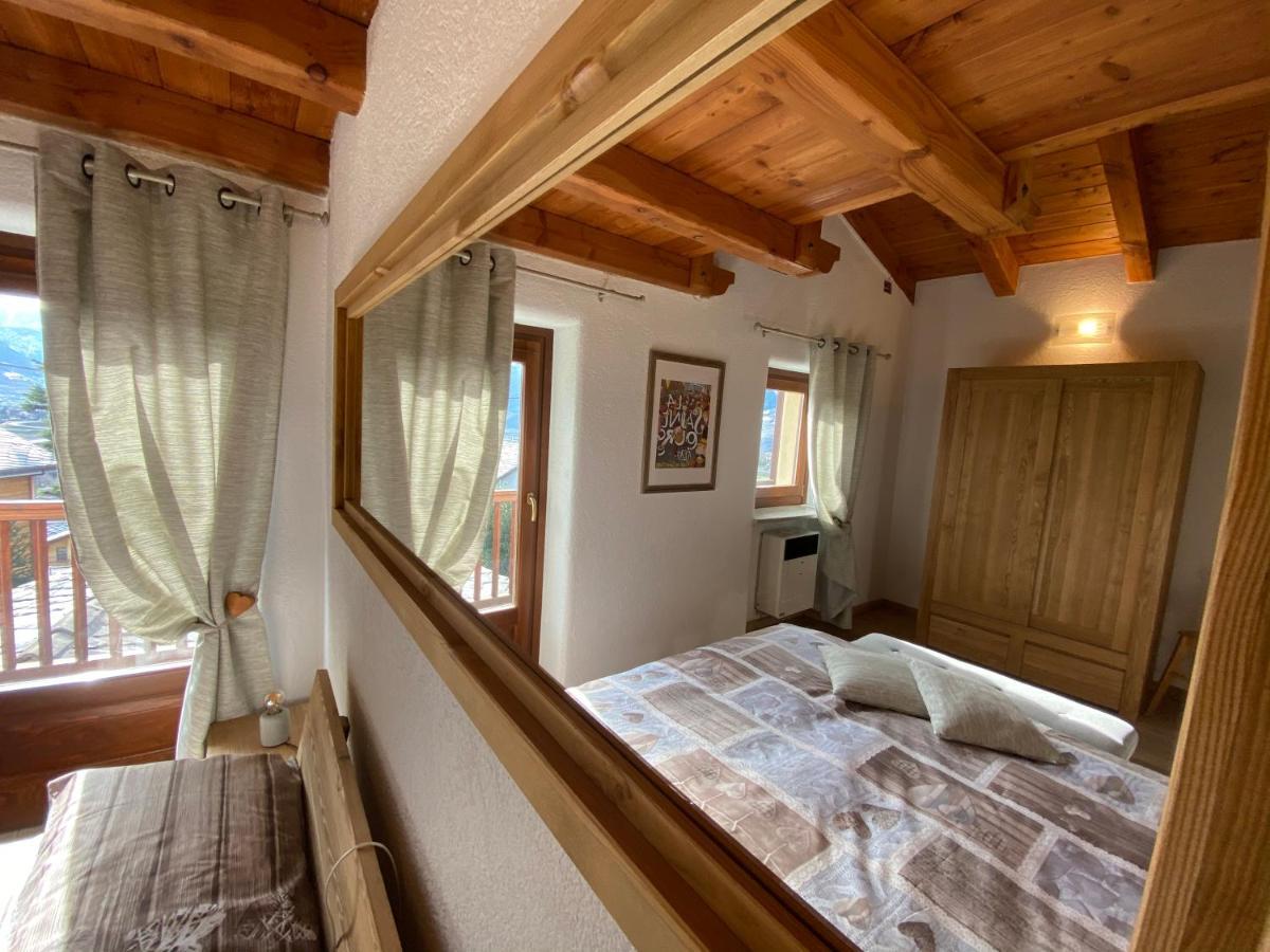 Grenier Du Coeur Appartement Aosta Buitenkant foto