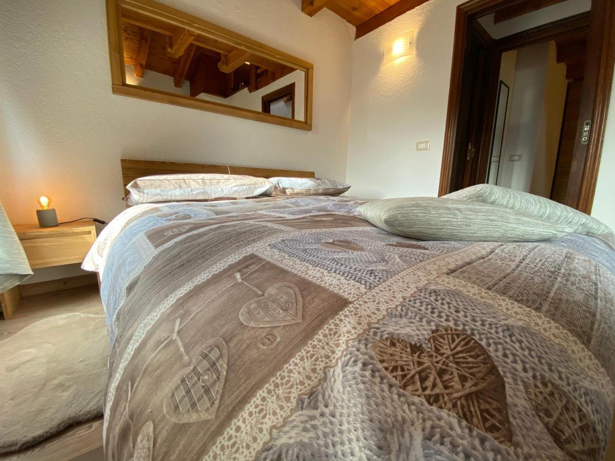 Grenier Du Coeur Appartement Aosta Buitenkant foto