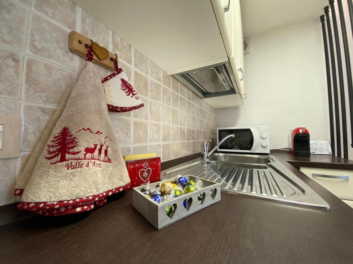 Grenier Du Coeur Appartement Aosta Buitenkant foto