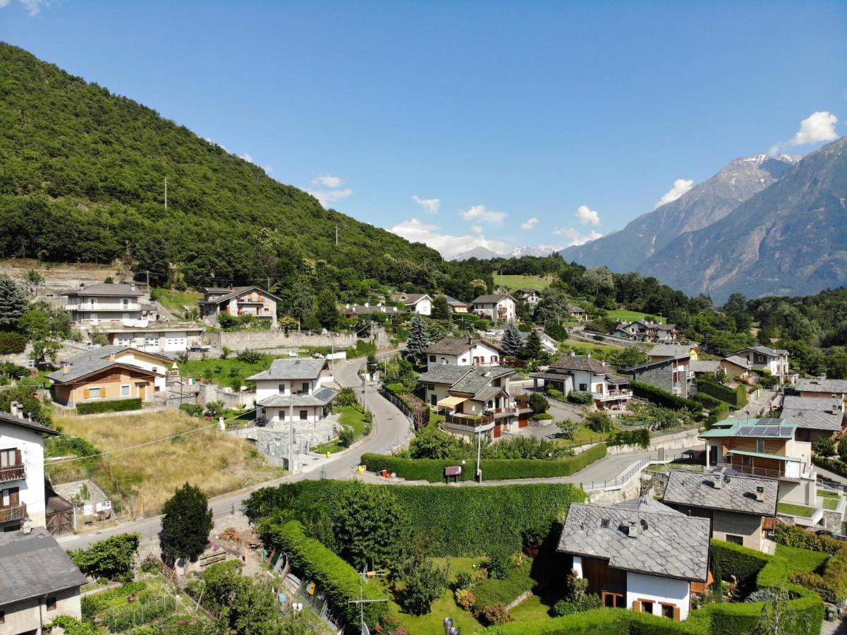 Grenier Du Coeur Appartement Aosta Buitenkant foto