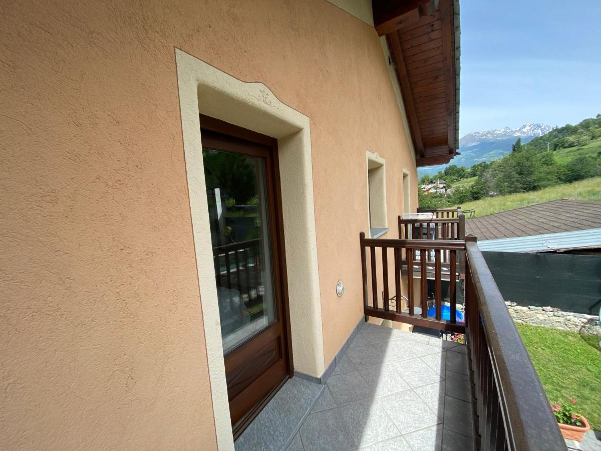Grenier Du Coeur Appartement Aosta Buitenkant foto
